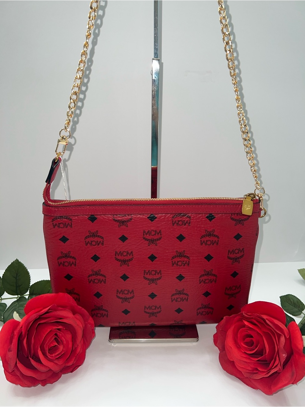 Authentic MCM Red Visetos Crossbody Clutch Bag - Picture 2 of 8